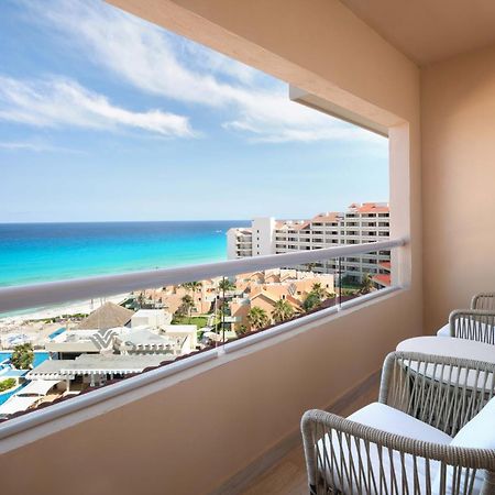 Wyndham Grand Cancun All Inclusive Resort & Villas Екстериор снимка